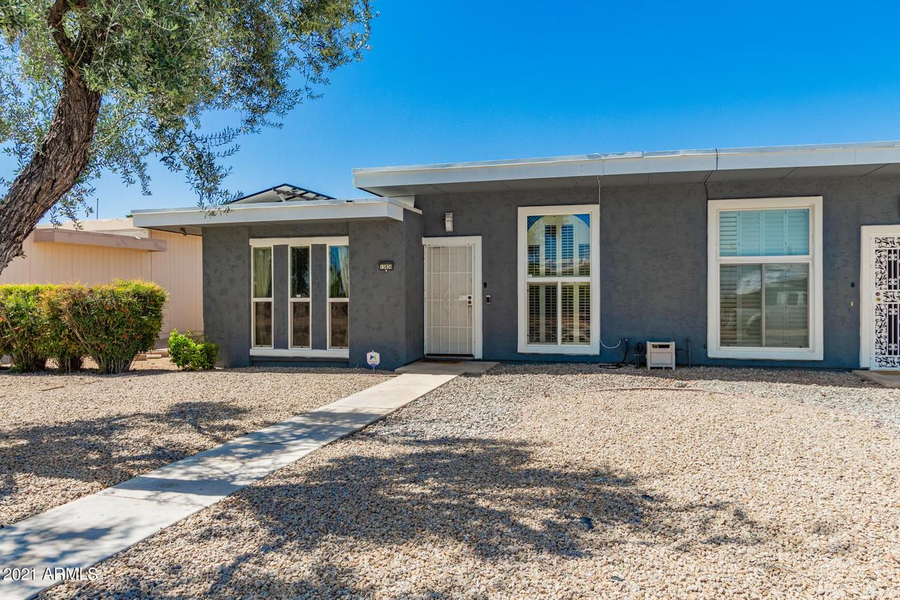 13830 N Buccaneer Way, Sun City, AZ 85351