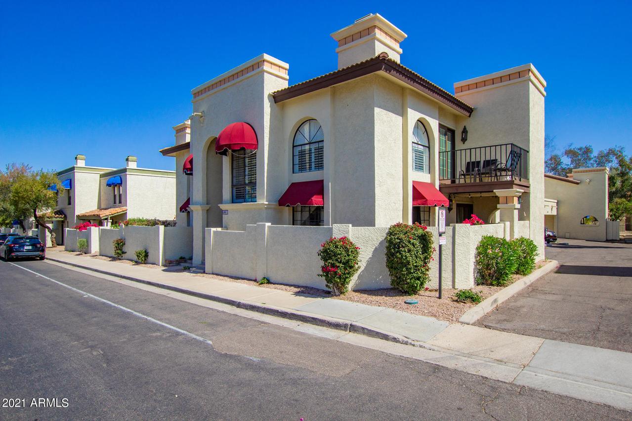 8845 S 48th St. #3, Phoenix, AZ 85044