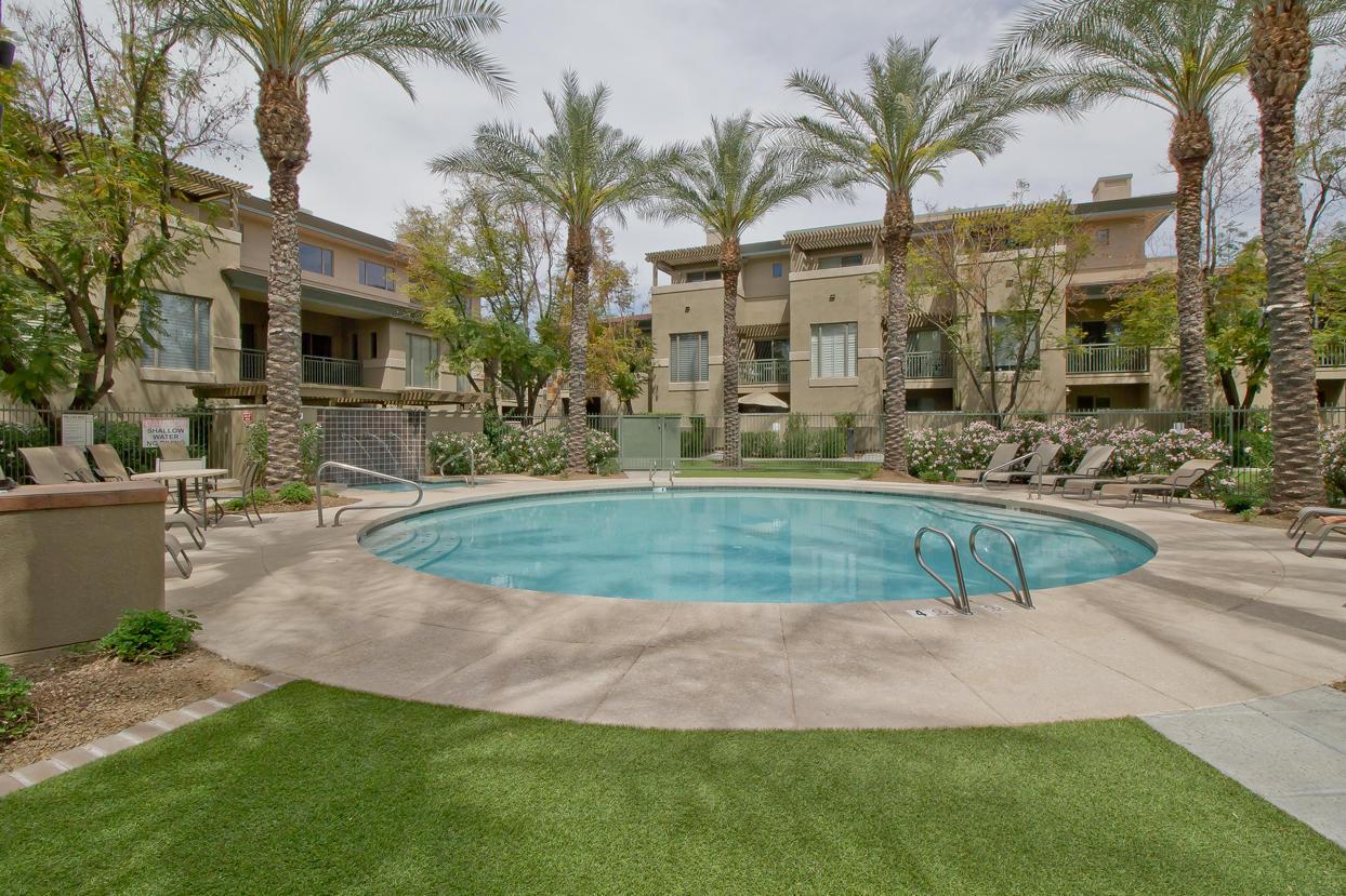 815 E Rose Ln. #120, Phoenix, AZ 85014
