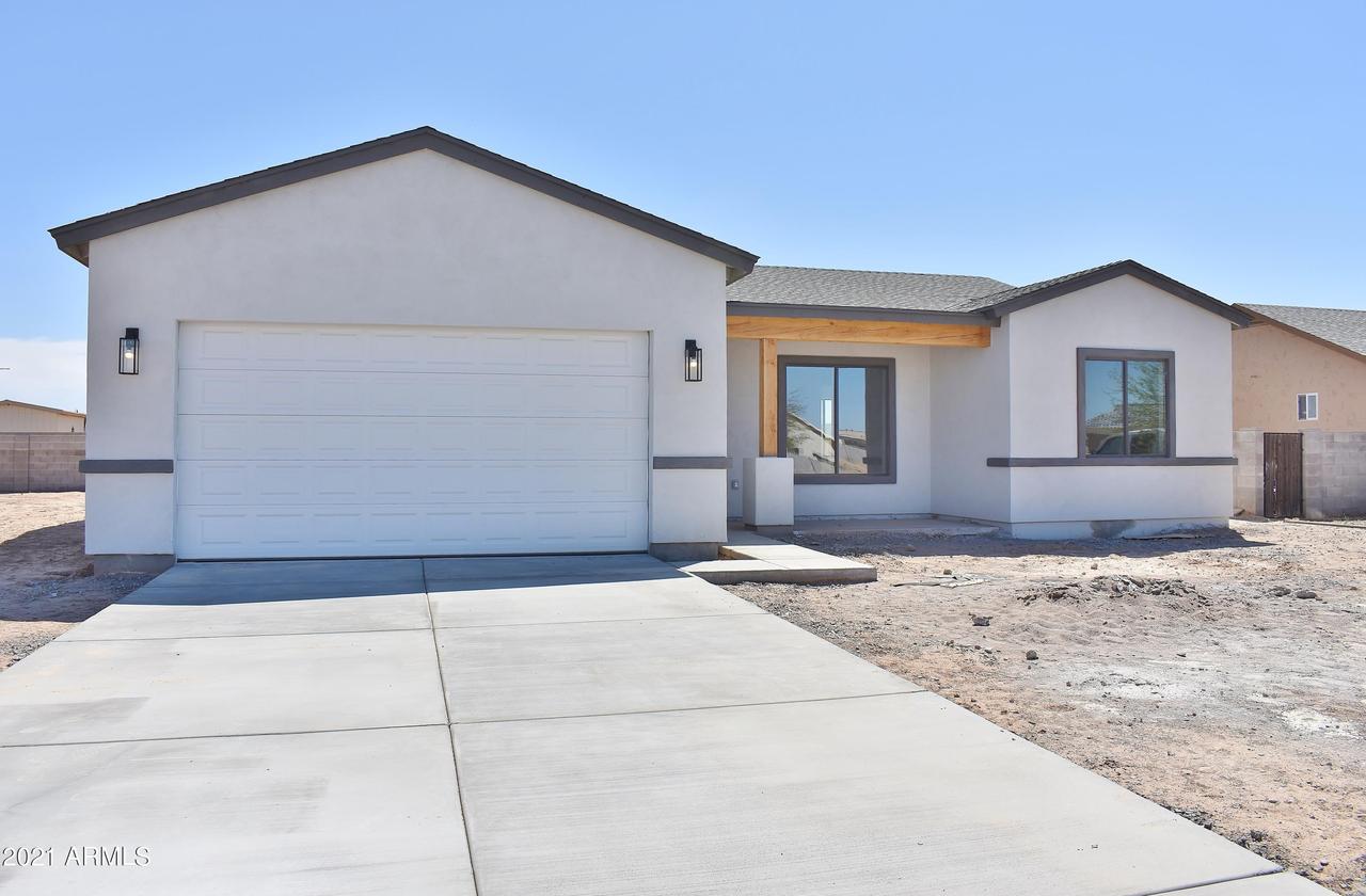 14755 S Amado Blvd., Arizona City, AZ 85123