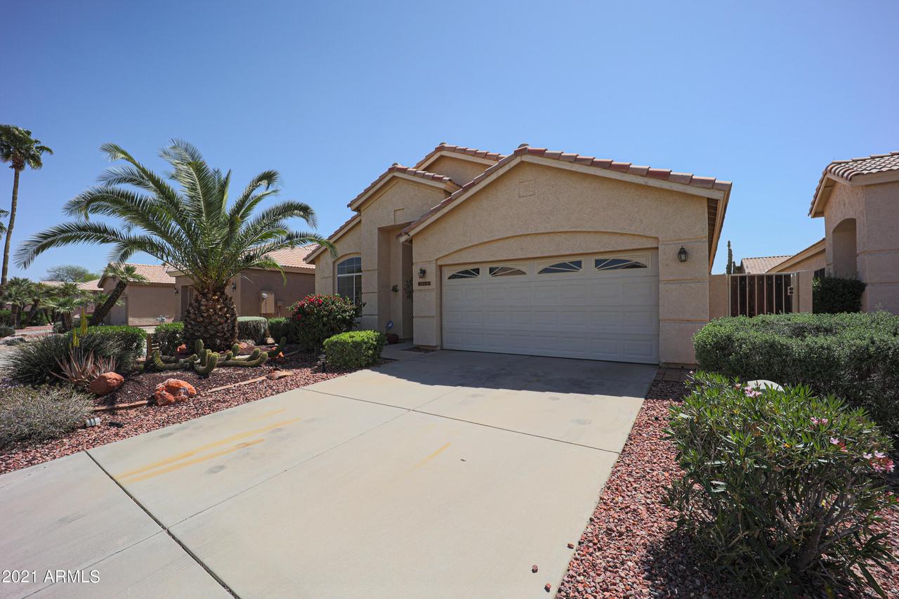 9025 W Escuda Dr., Peoria, AZ 85382