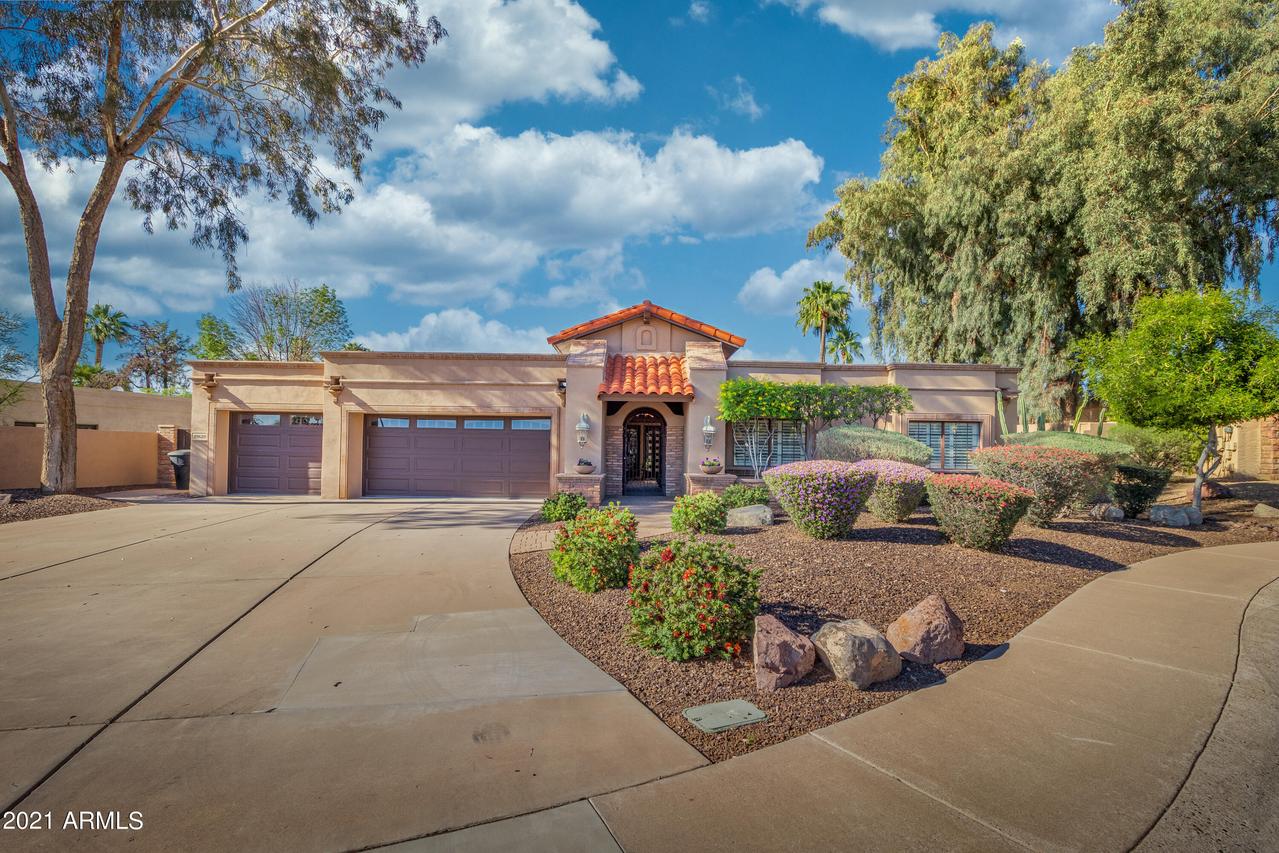 10628 E Turquoise Ave., Scottsdale, AZ 85258