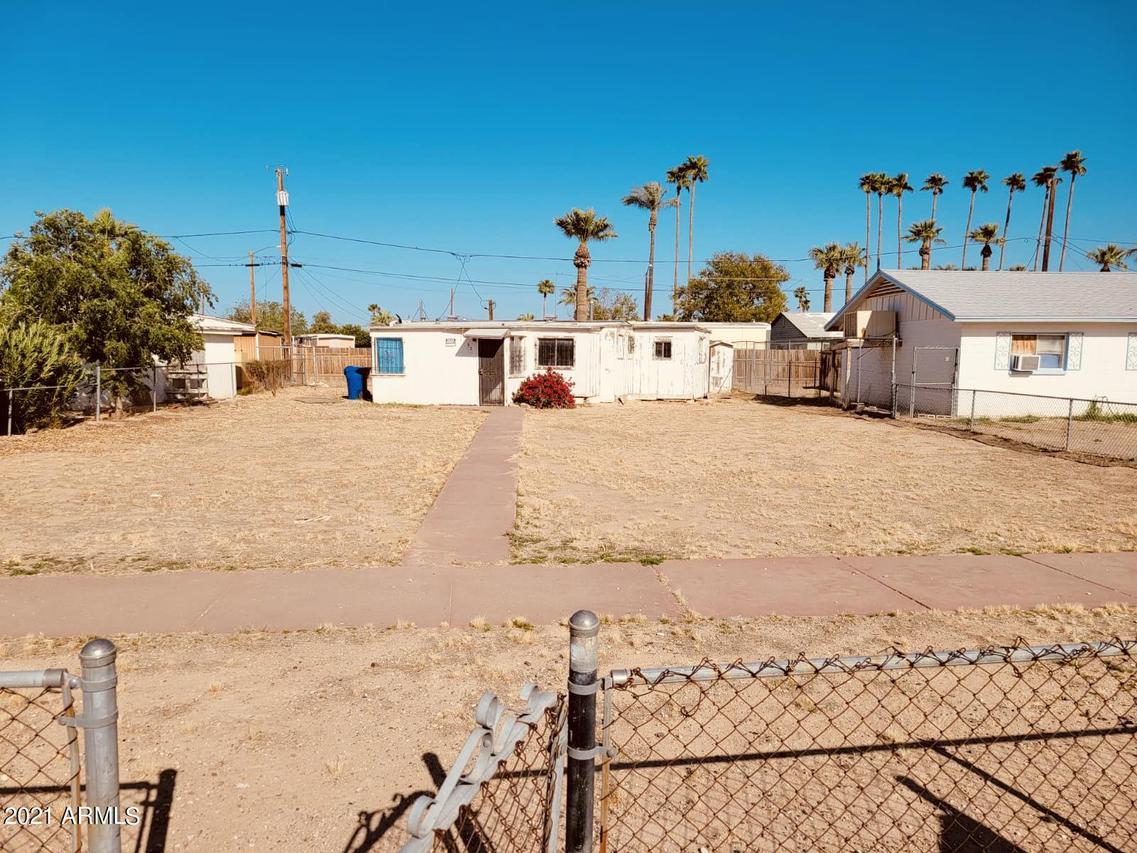 821 S Greenleaf Ln., Avondale, AZ 85323