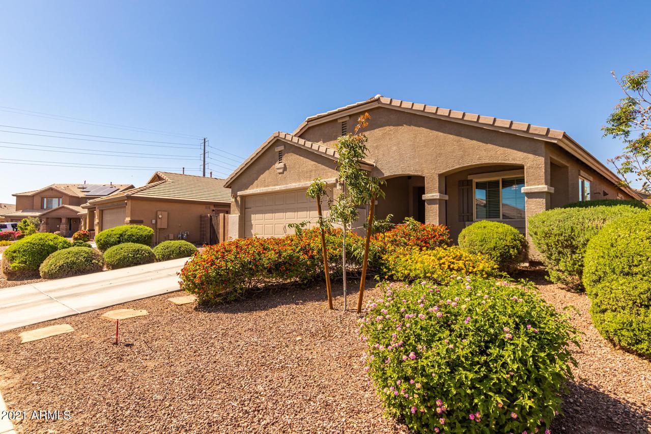 18644 W Larkspur Dr., Goodyear, AZ 85338