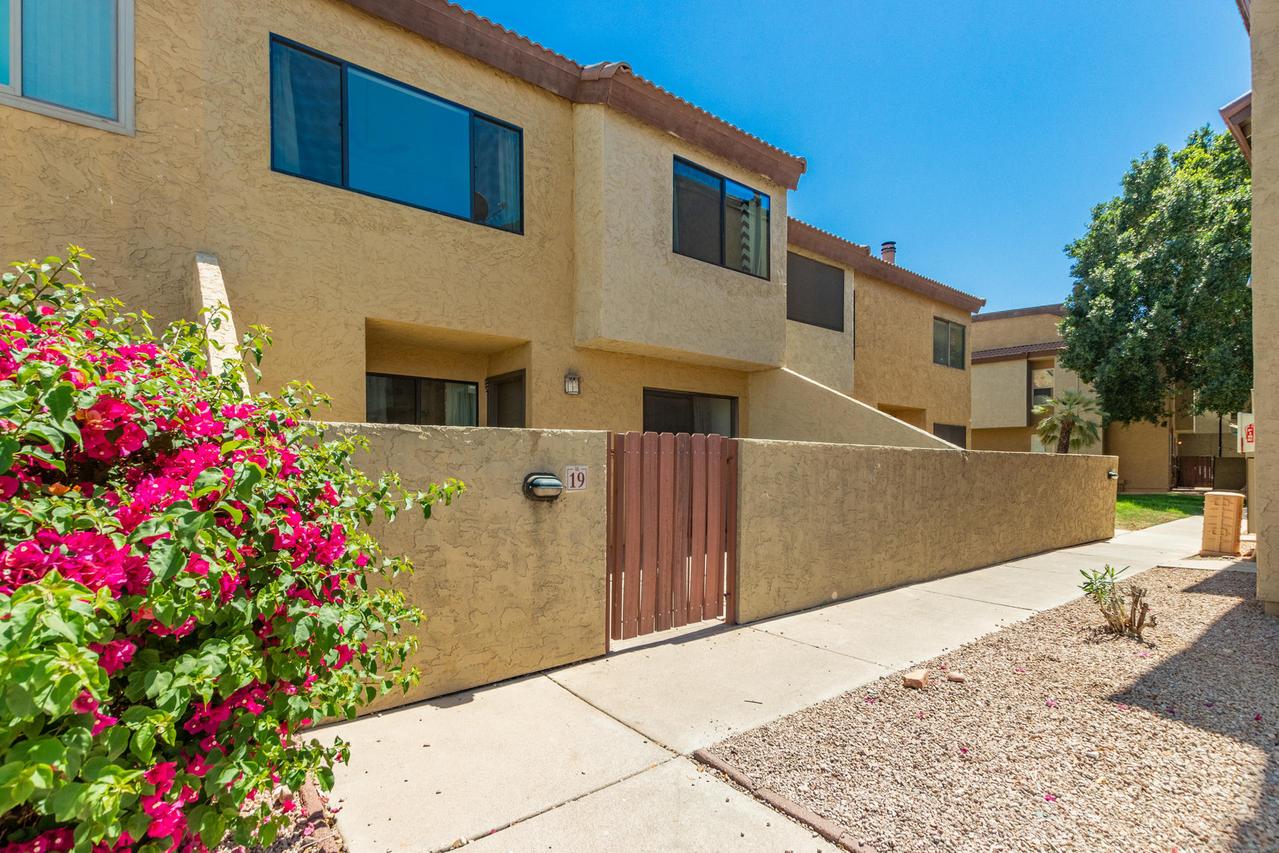 2121 S Pennington St. #19, Mesa, AZ 85202