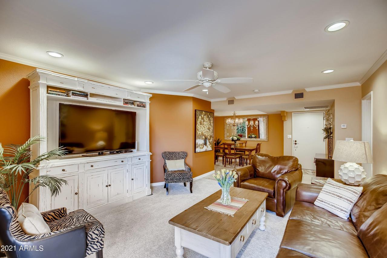4303 E Cactus Rd. #309, Phoenix, AZ 85032