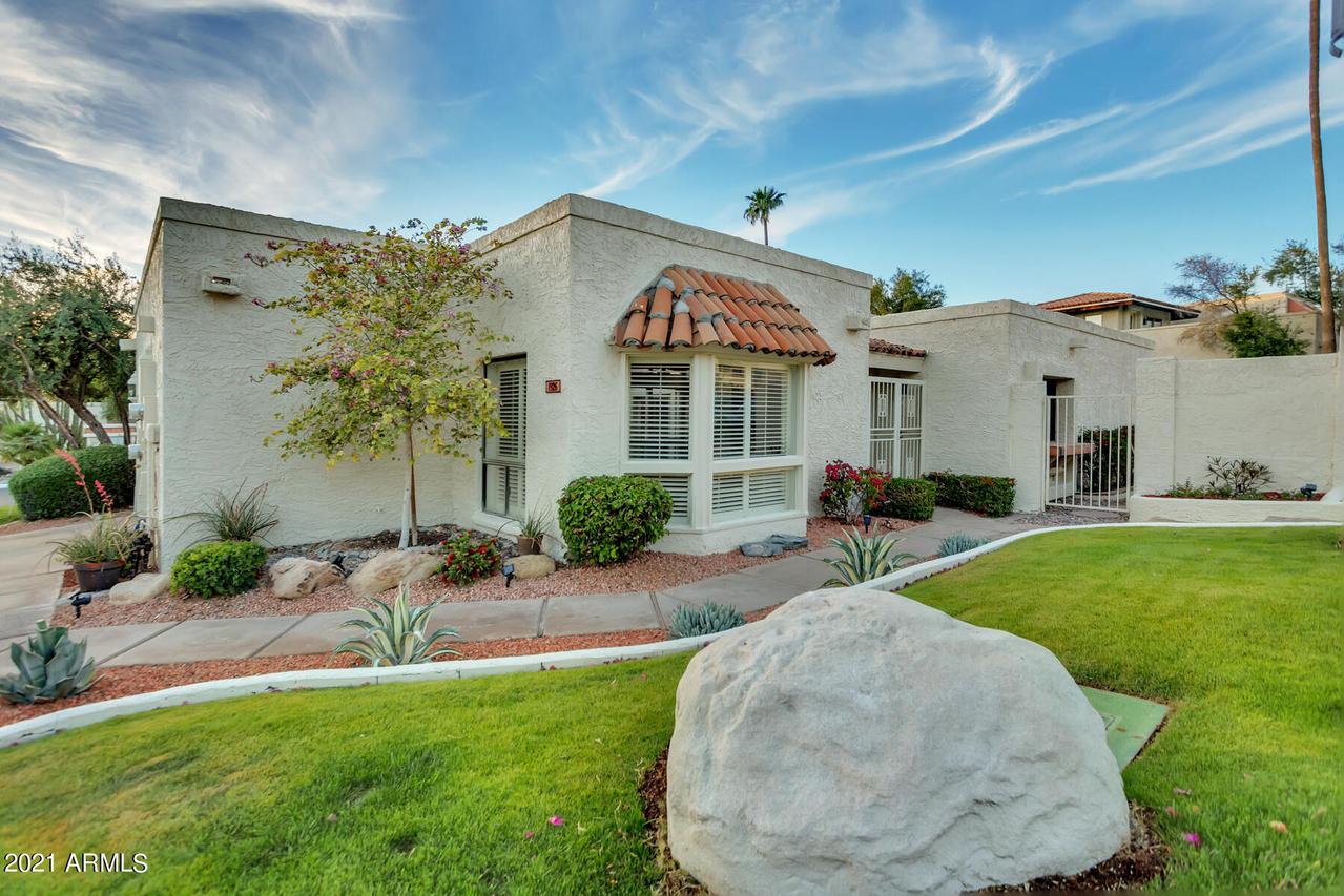 1926 E Winter Dr., Phoenix, AZ 85020