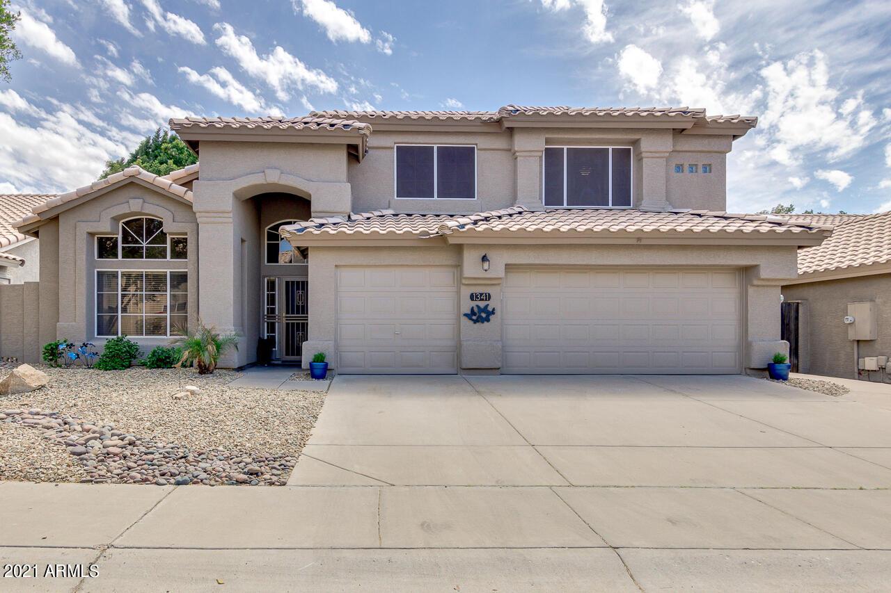 1341 E Rockledge Rd., Phoenix, AZ 85048