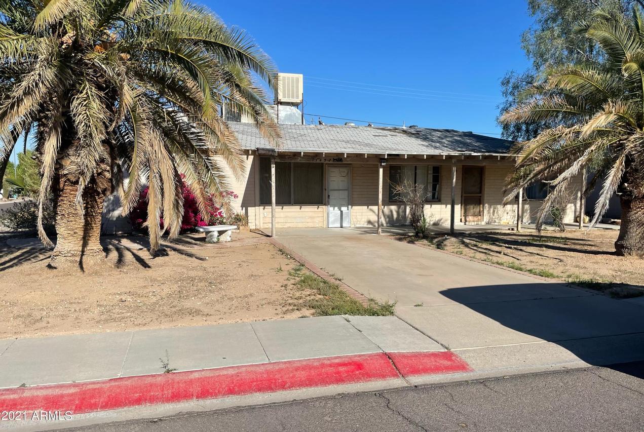 11457 N 114th Ave., Youngtown, AZ 85363