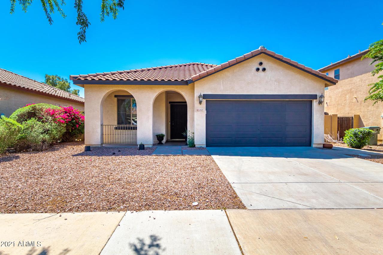 2527 W Saint Catherine Ave., Phoenix, AZ 85041