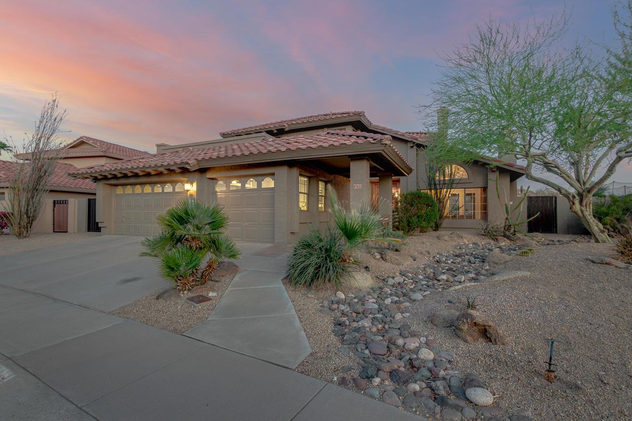 3137 E Rock Wren Rd, Phoenix, AZ 85048