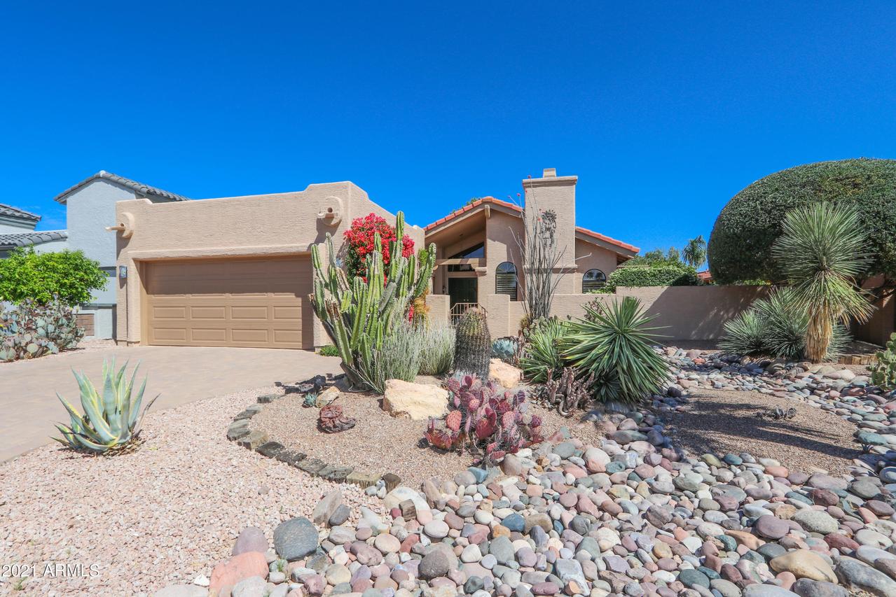26209 S Cloverland Dr., Sun Lakes, AZ 85248