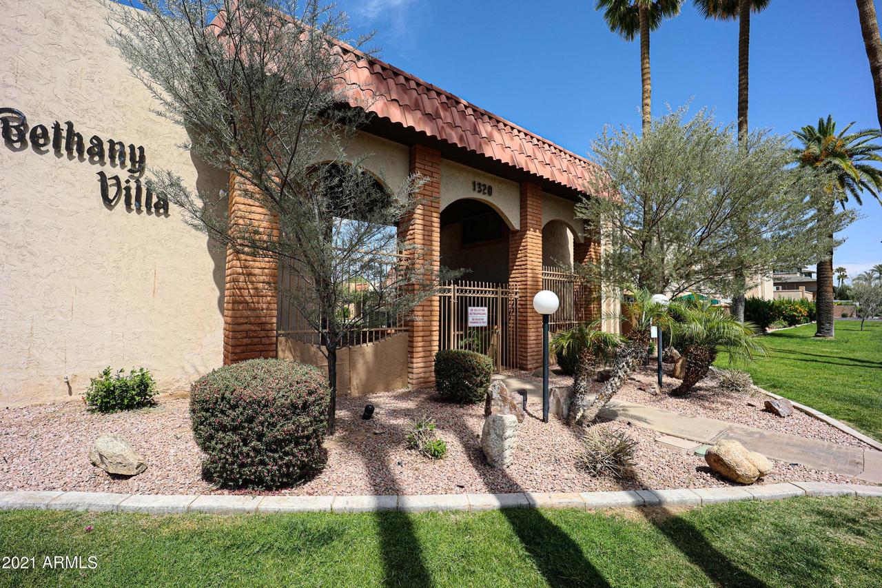 1320 E Bethany Home Rd. #43, Phoenix, AZ 85014