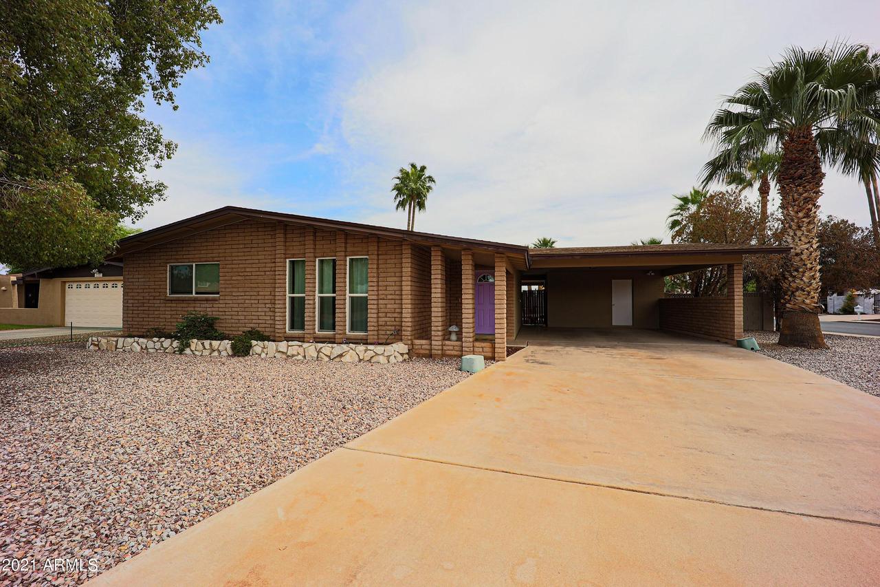 2030 E Fountain St., Mesa, AZ 85213
