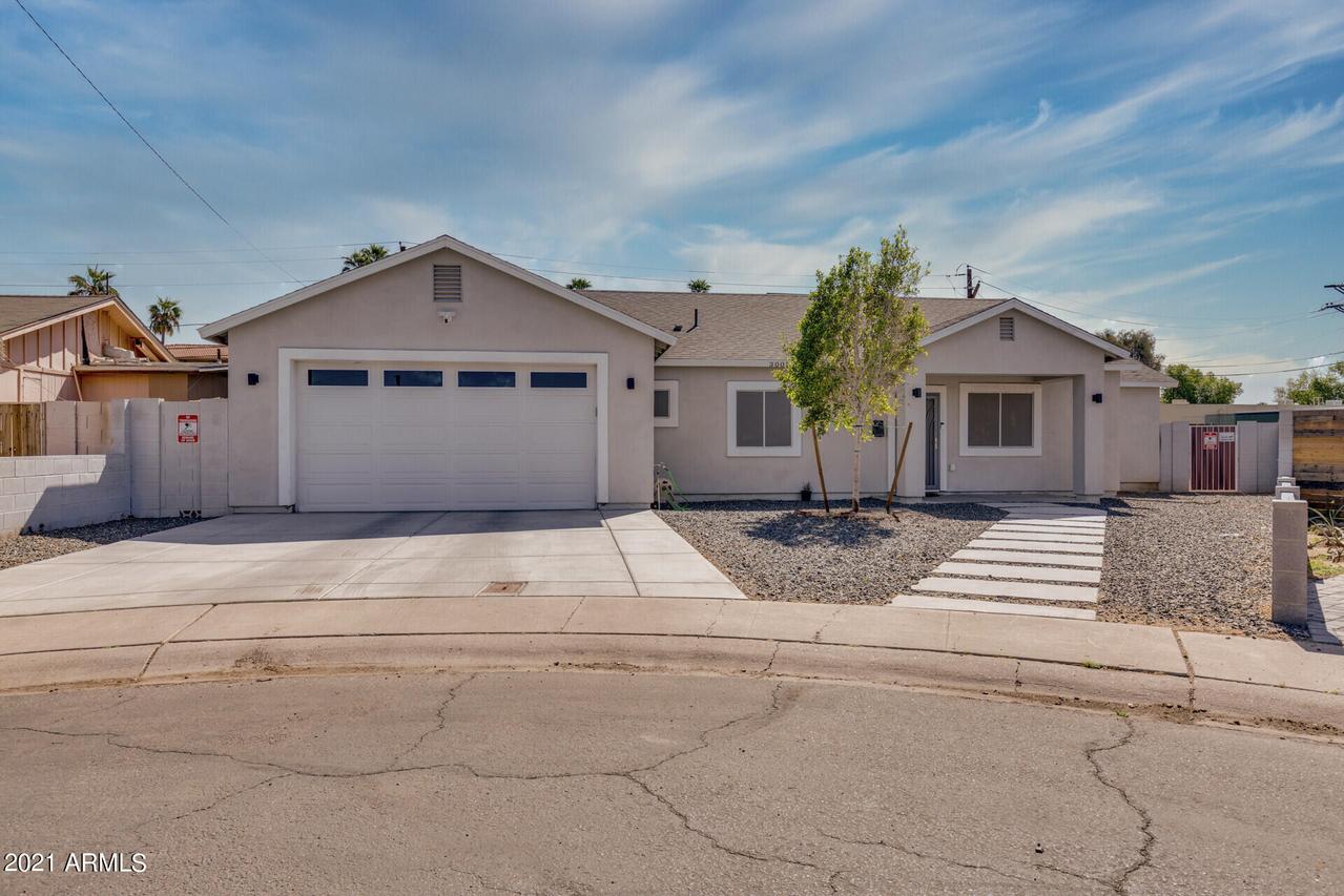 3001 N 35th Dr., Phoenix, AZ 85019