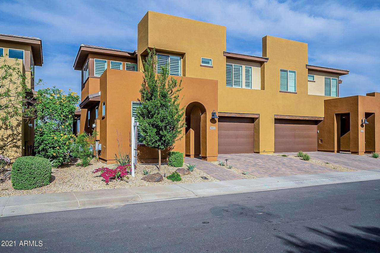36133 N Copper Hollow Way, San Tan Valley, AZ 85140