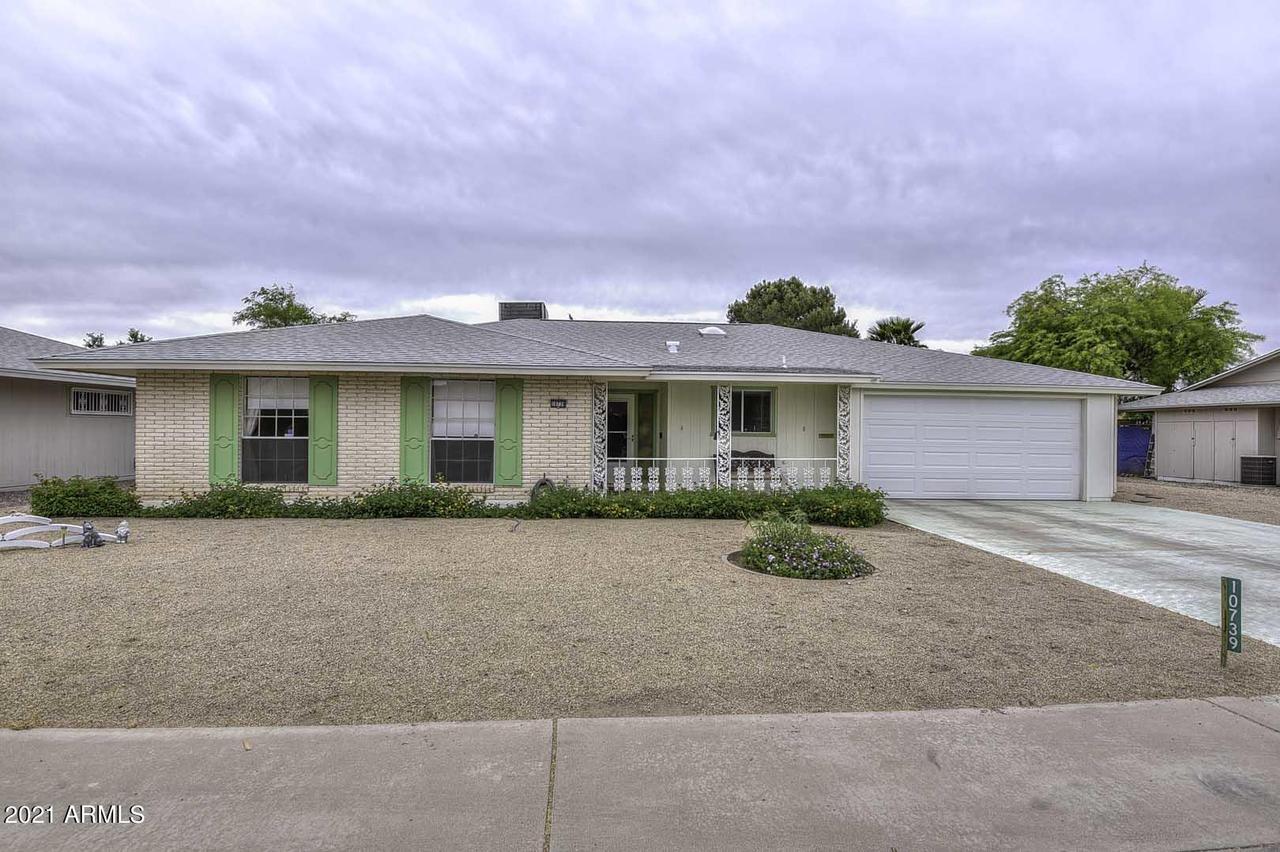 10739 W Roundelay Cir., Sun City, AZ 85351