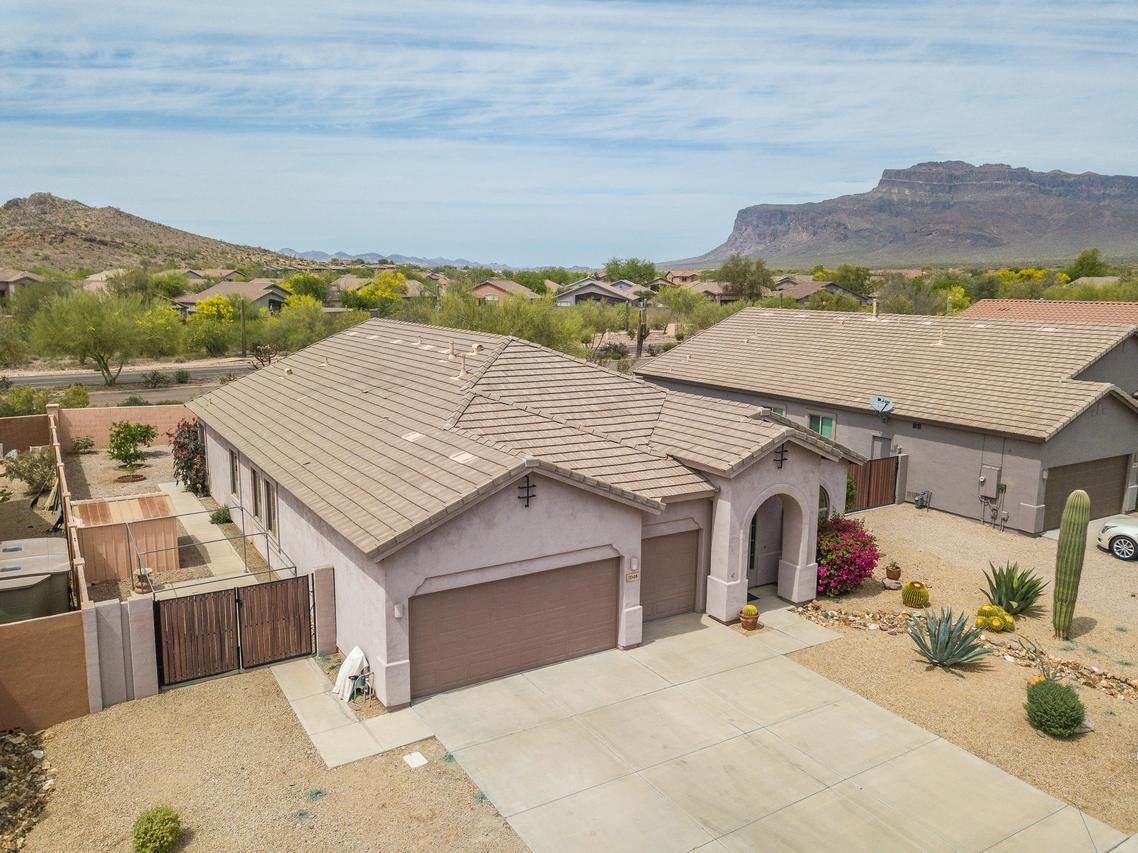 7048 E San Cristobal Way, Gold Canyon, AZ 85218