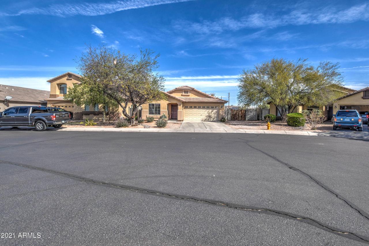 11158 W Chase Ln., Avondale, AZ 85323