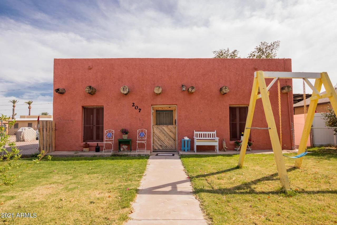 207 E Eason Ave., Buckeye, AZ 85326