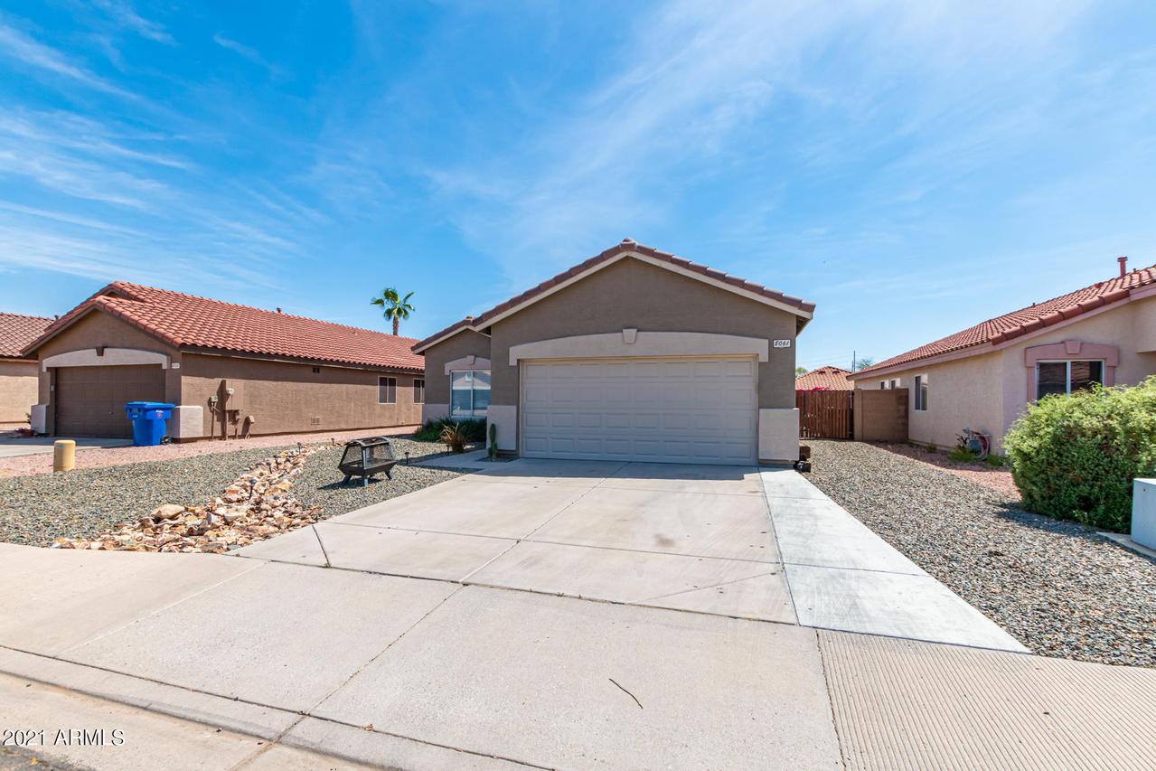 8061 E Onza Ave., Mesa, AZ 85212