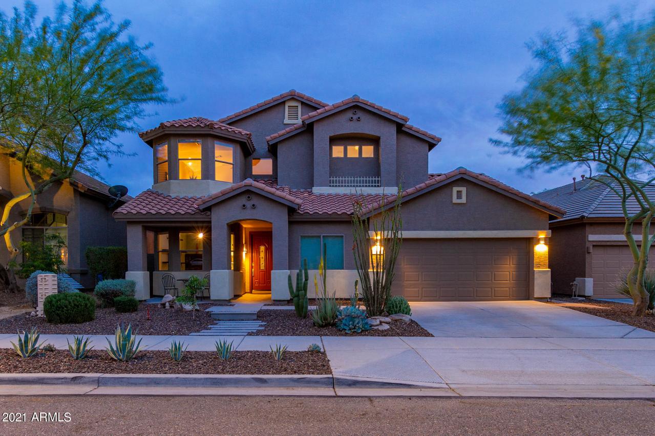 2403 W Crimson Ter., Phoenix, AZ 85085