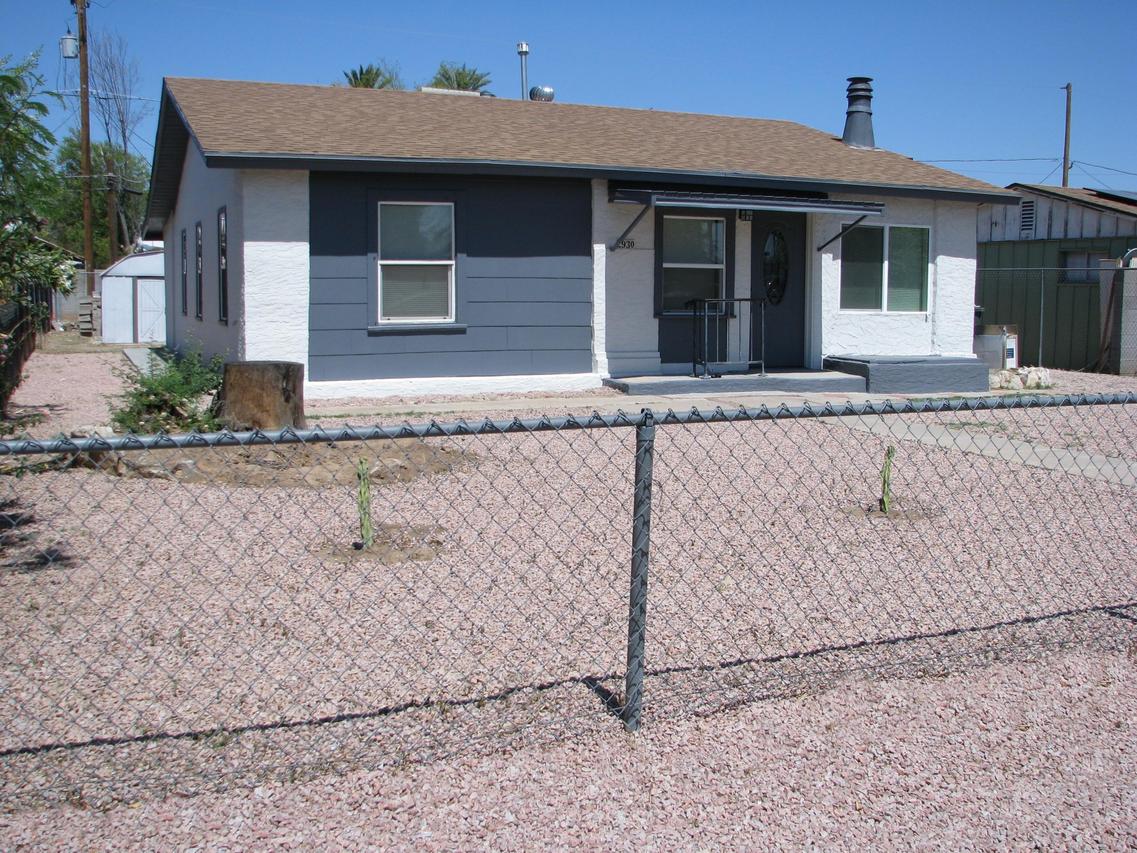 2930 W Monte Vista Rd., Phoenix, AZ 85009