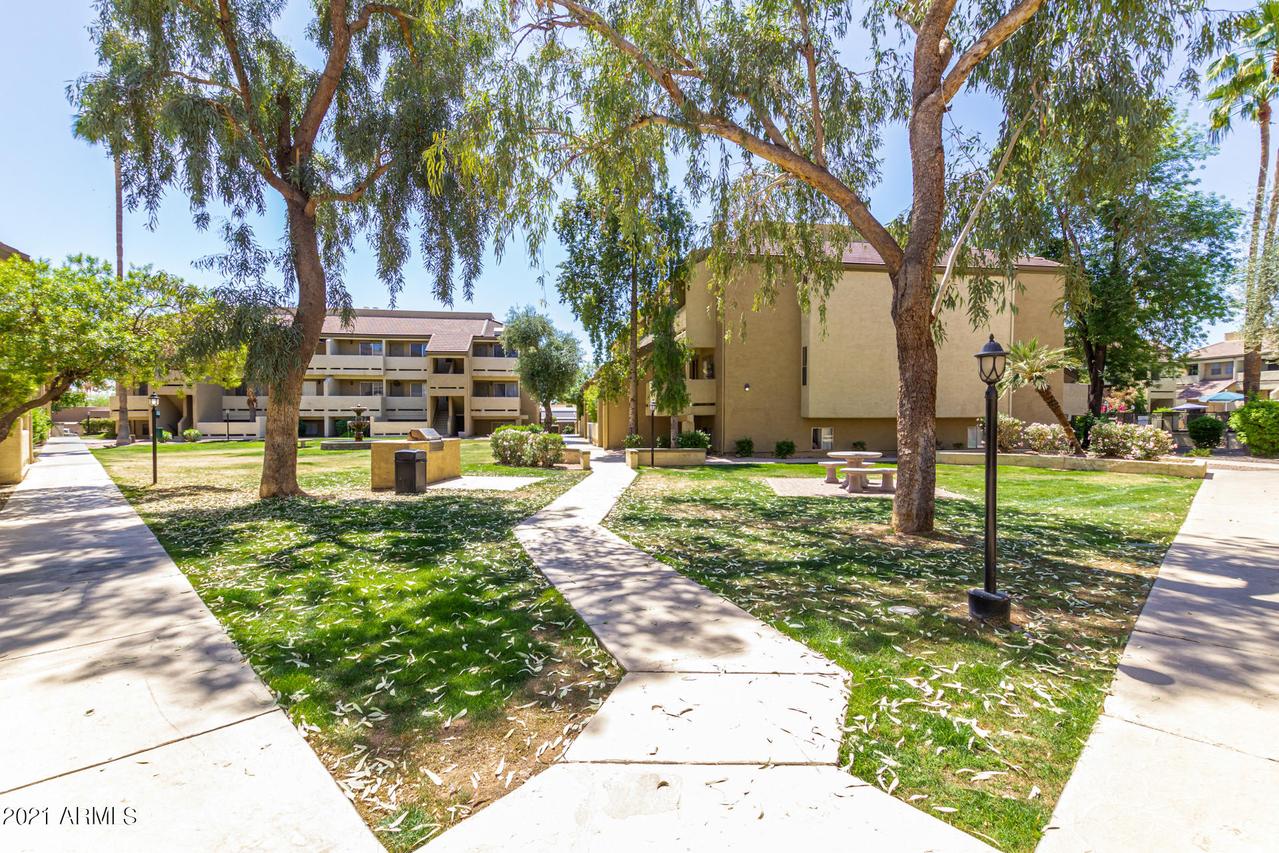 1331 W Baseline Rd. #348, Mesa, AZ 85202