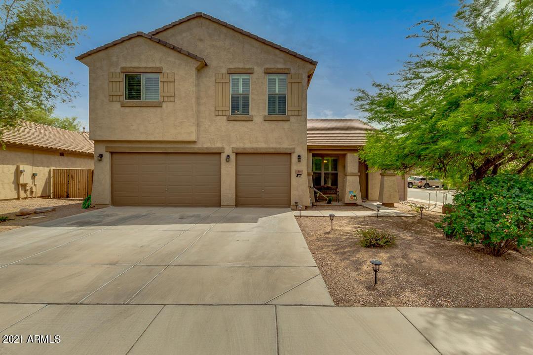 1035 E Estate Rd., San Tan Valley, AZ 85140