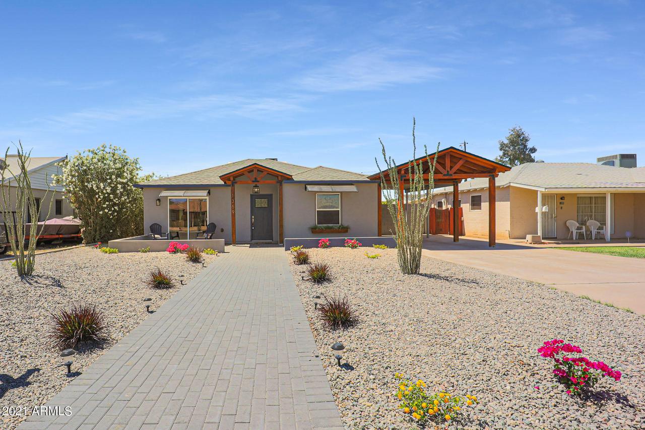 1359 E Clarendon Ave., Phoenix, AZ 85014