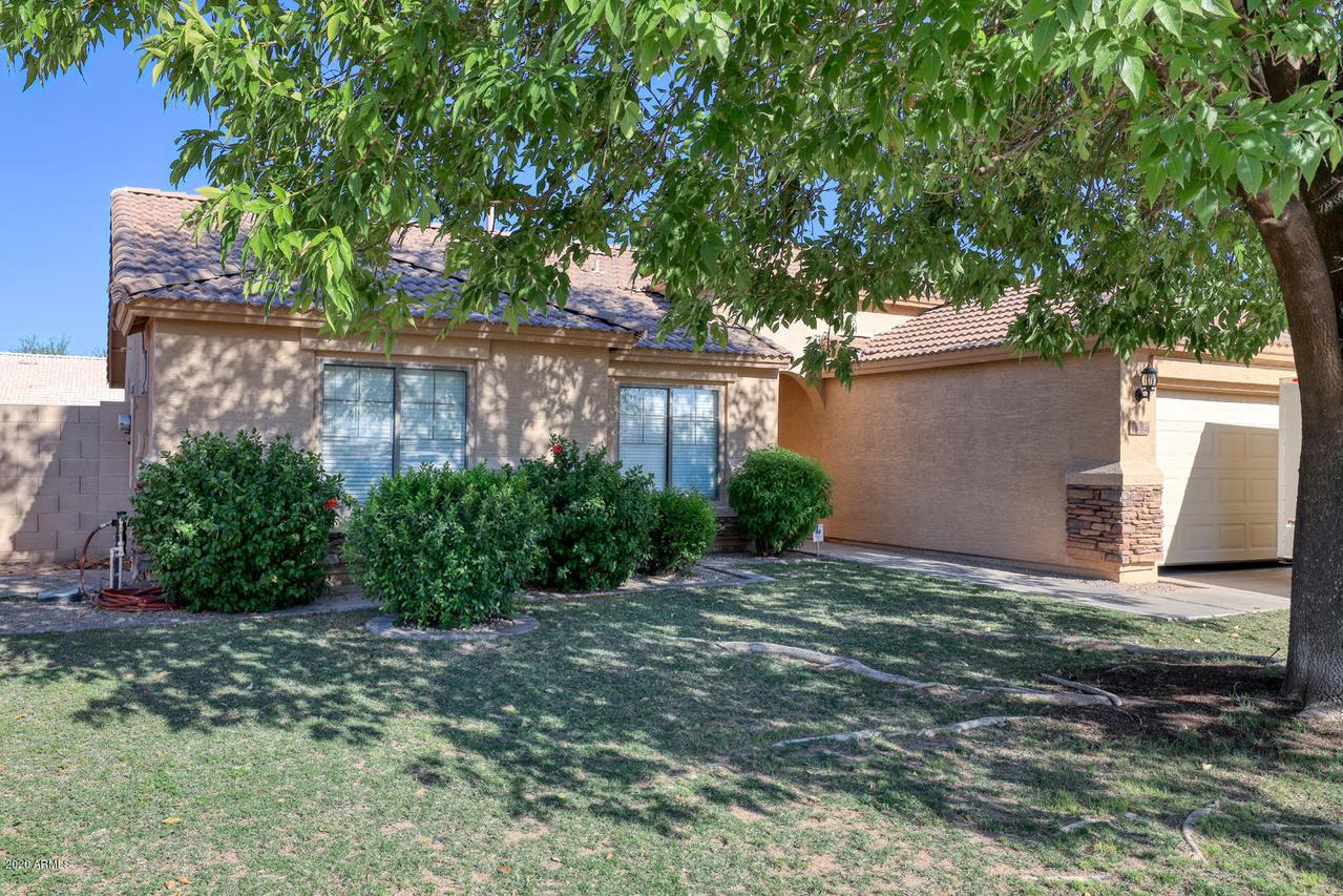 39569 N Lynmills Dr., San Tan Valley, AZ 85140
