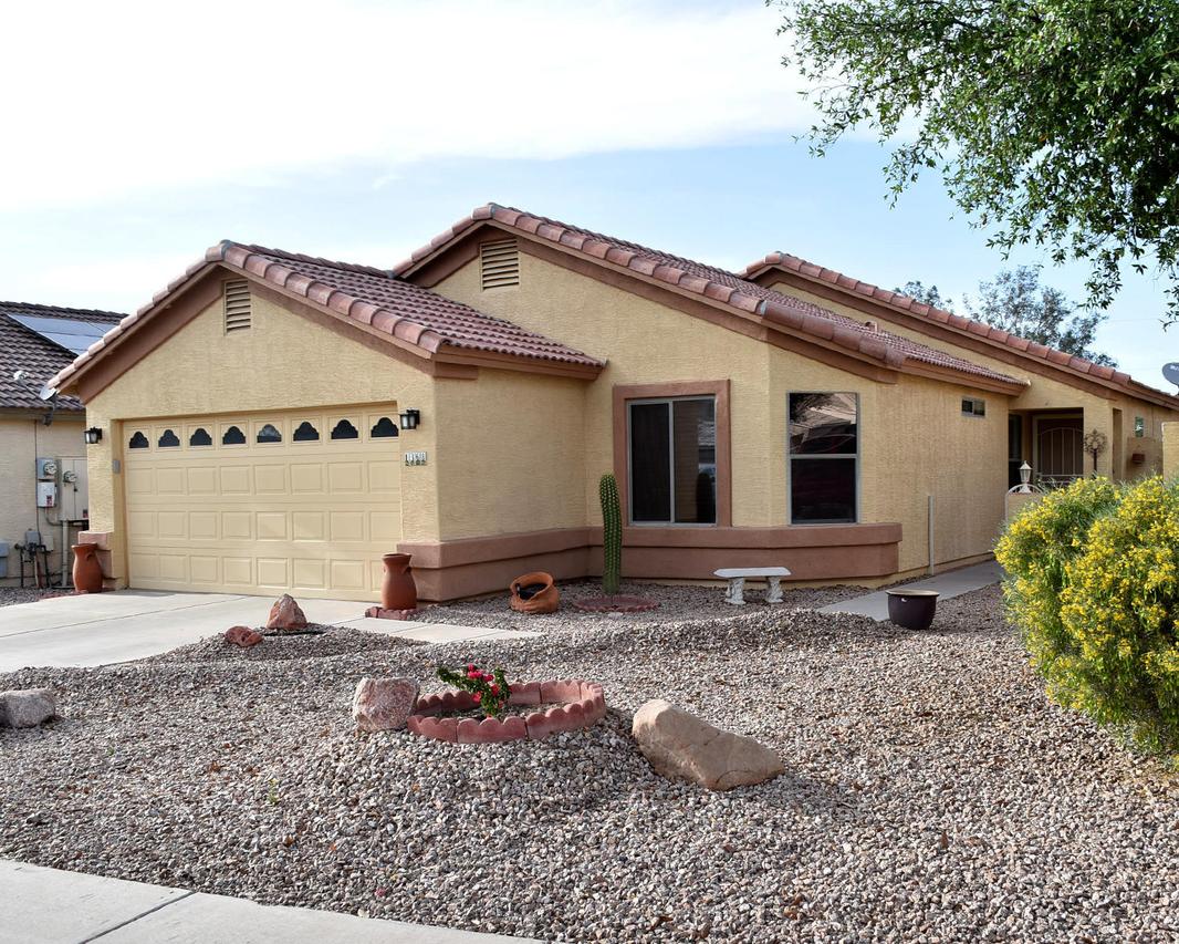 1368 E Elm Rd., San Tan Valley, AZ 85140