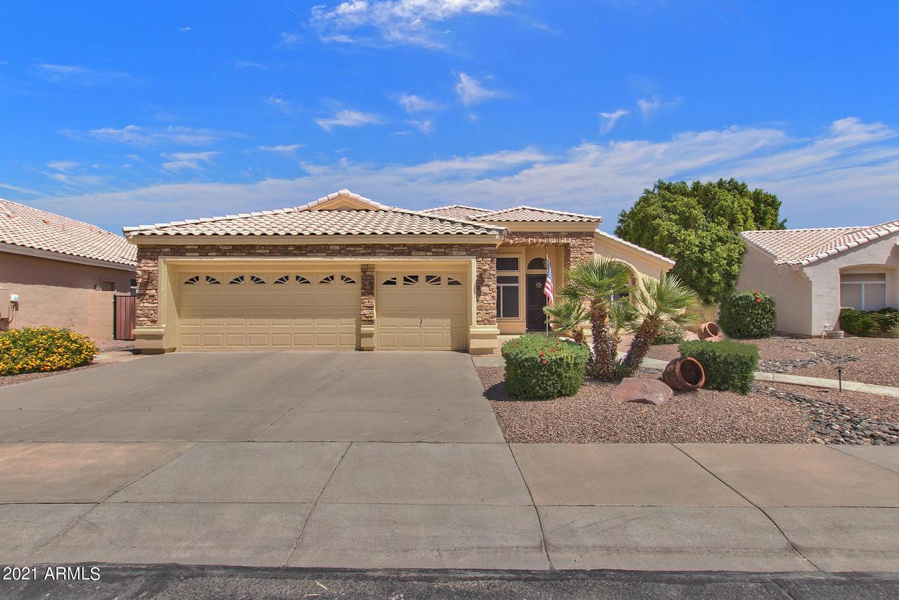 7432 W Via De Luna Dr., Glendale, AZ 85310