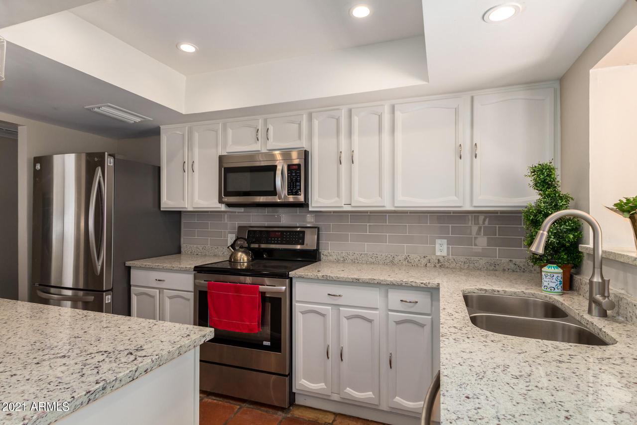 1929 E Campo Bello Dr., Phoenix, AZ 85022