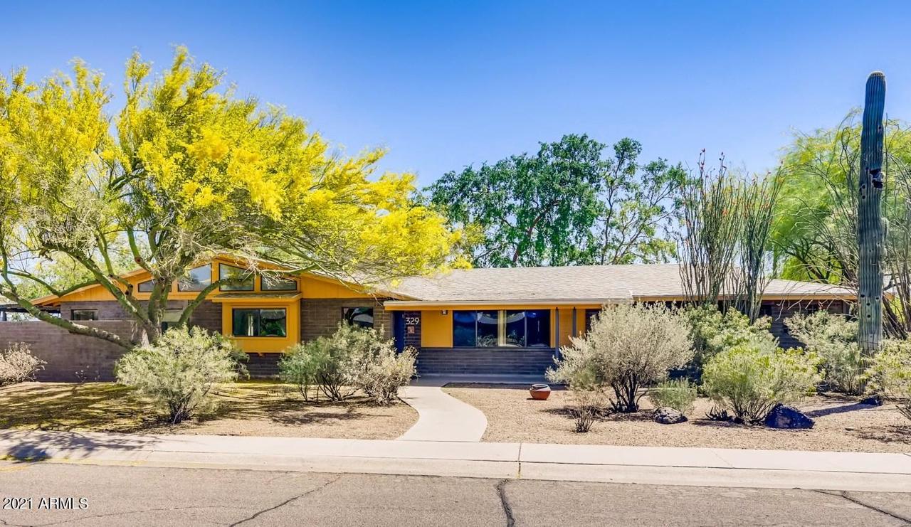 329 E Concorda Dr., Tempe, AZ 85282
