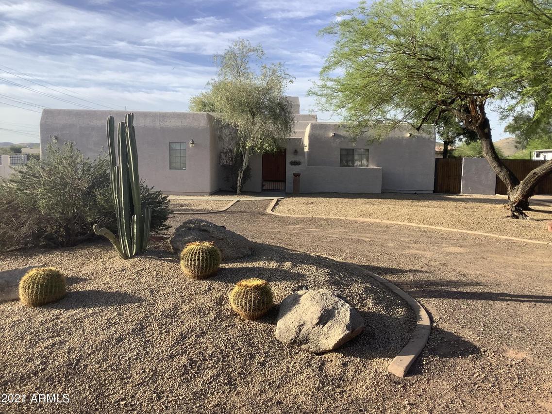 705 W Cloud Rd., Phoenix, AZ 85086