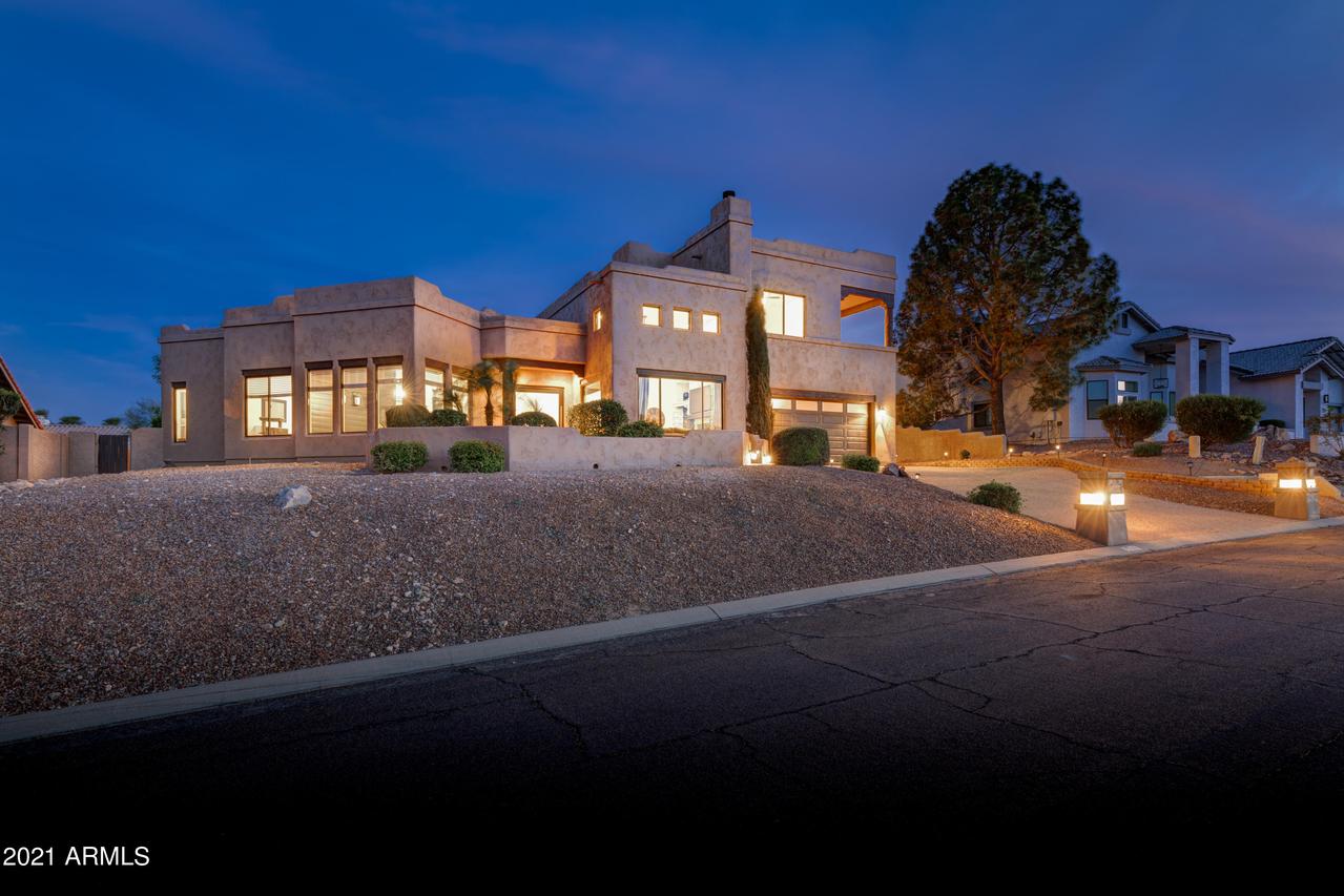 15319 E Palisades Blvd., Fountain Hills, AZ 85268