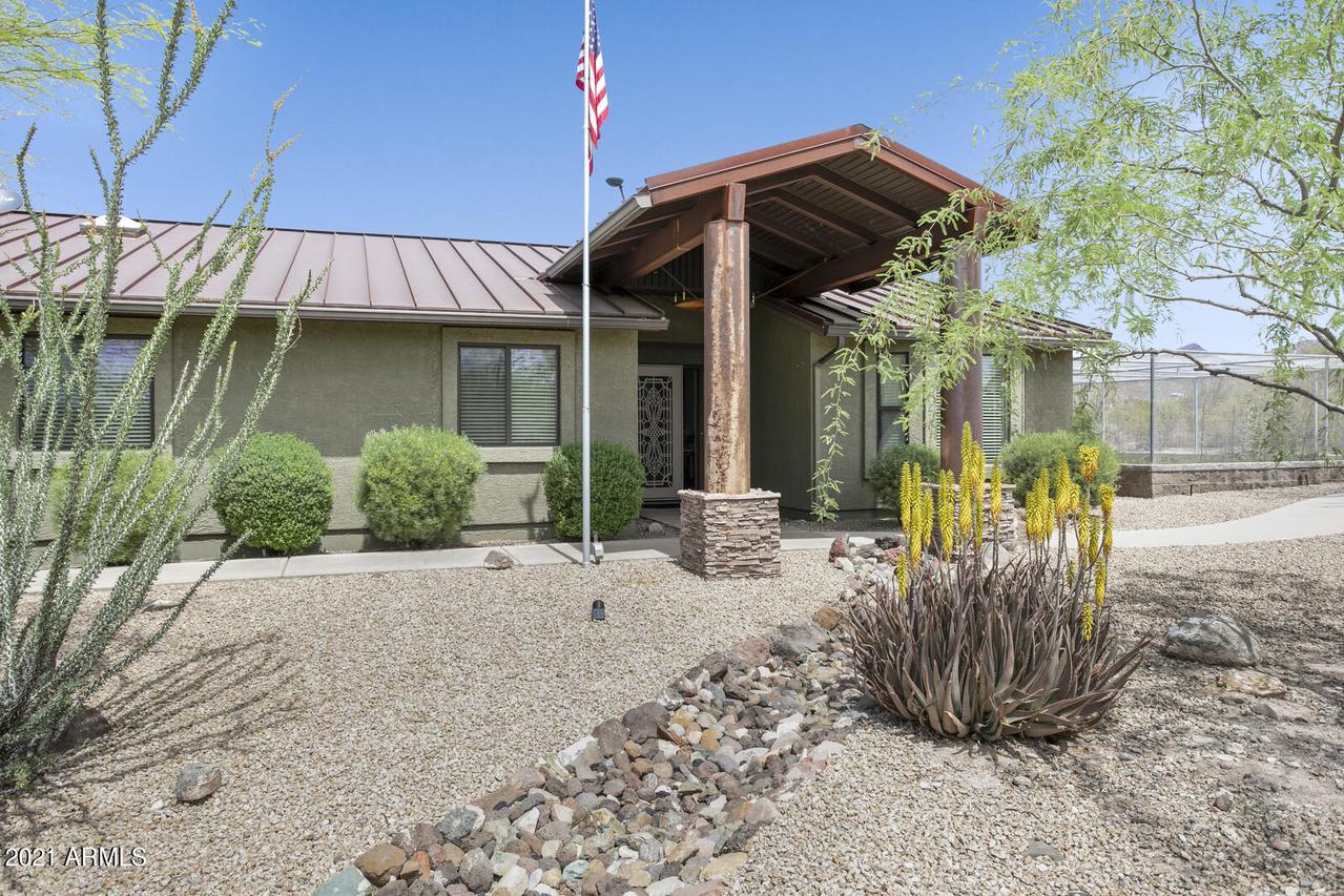 106 W Ridgecrest Rd., Desert Hills, AZ 85086