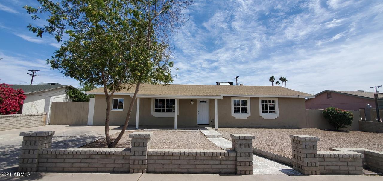 3029 N 40th Dr., Phoenix, AZ 85019