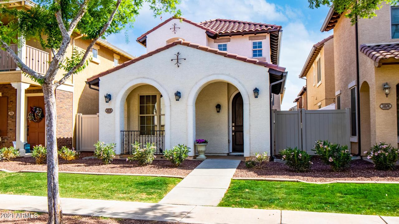 3878 E Gideon Way, Gilbert, AZ 85296