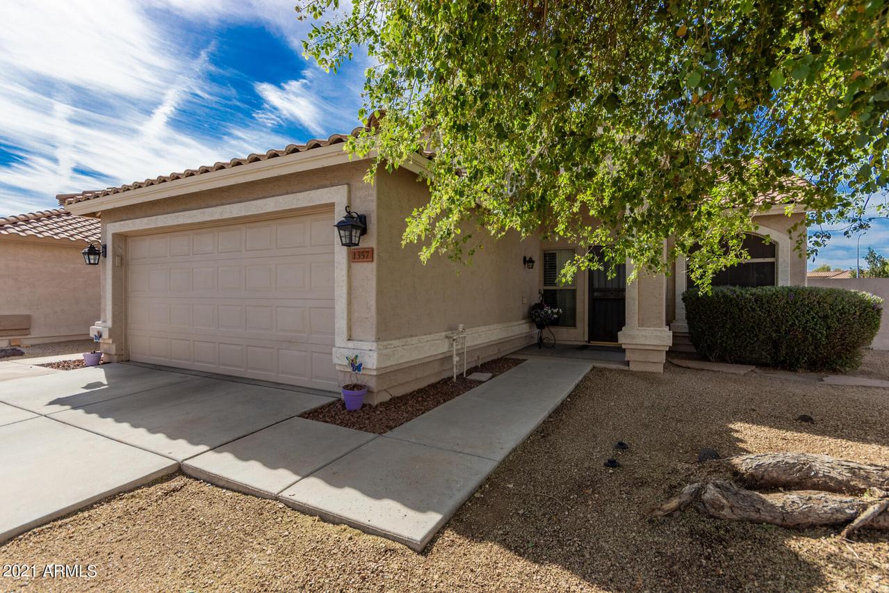 1357 W Kingbird Dr., Chandler, AZ 85286