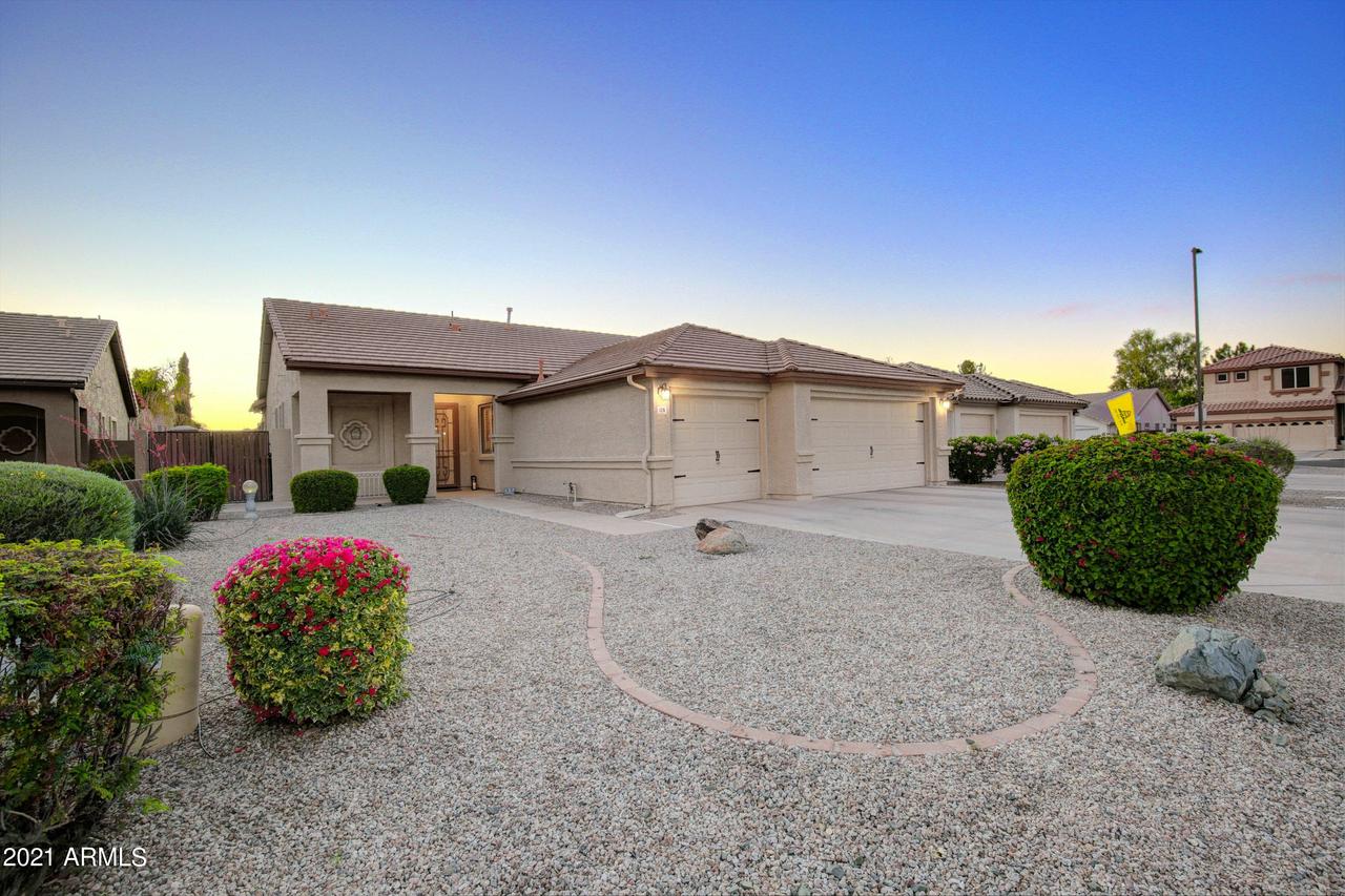 1174 S Penrose Dr., Gilbert, AZ 85296