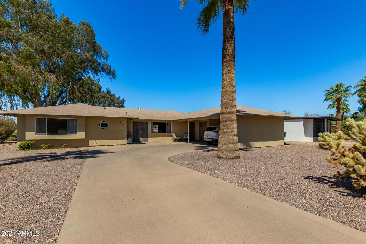 614 S Revolta Cir., Mesa, AZ 85208