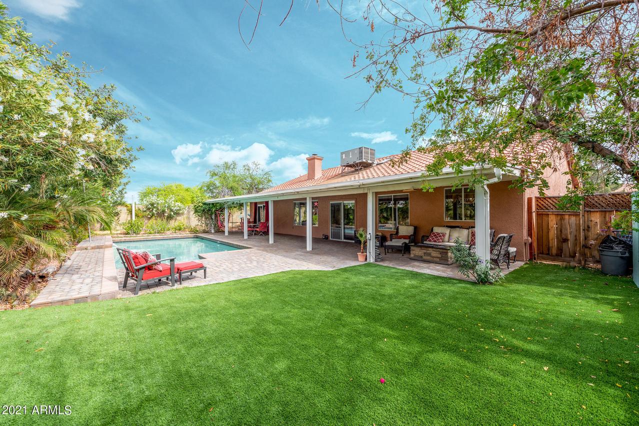 7502 W Sweetwater Ave., Peoria, AZ 85381