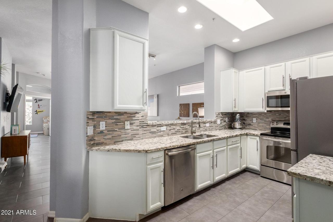 8868 E Sharon Dr., Scottsdale, AZ 85260