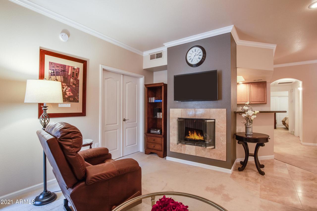 4848 N 36th St. #113, Phoenix, AZ 85018