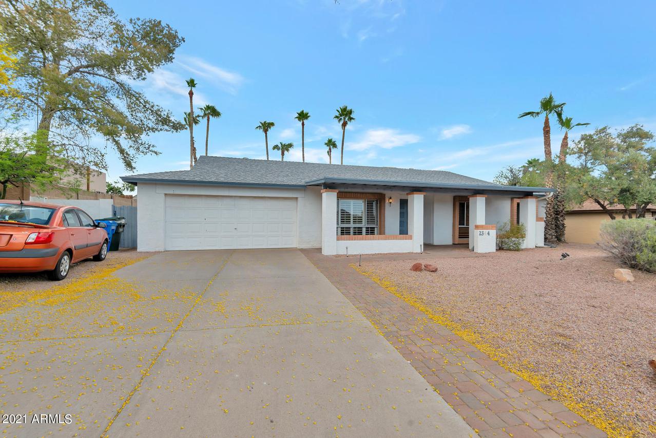 2344 E Desert Cove Ave., Phoenix, AZ 85028