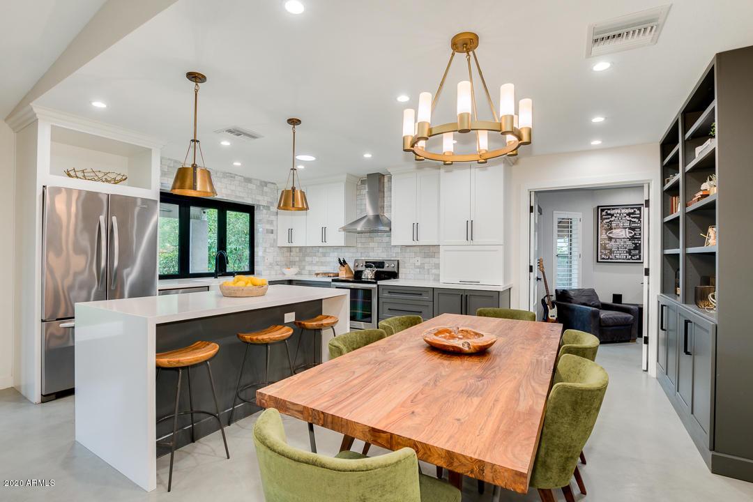 8305 E San Simon Dr., Scottsdale, AZ 85258