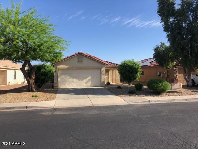 15738 W Gelding Dr., Surprise, AZ 85379