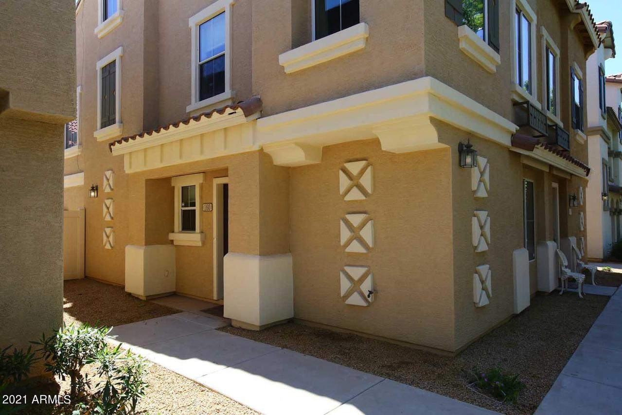 160 W Tremaine Ct., Gilbert, AZ 85233